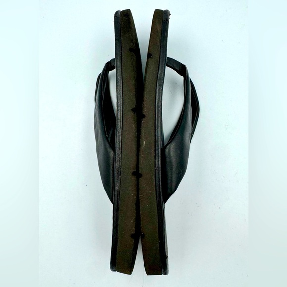 VINCE Olexa-B Sz 8.5 Black Flip Flop Sandals - Picture 5 of 6